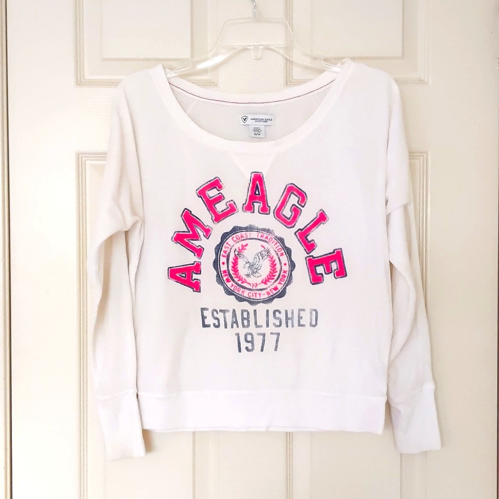 American Eagle Outfitters Cotton Blend Long Sleeve Loose Fit Tee with front logo